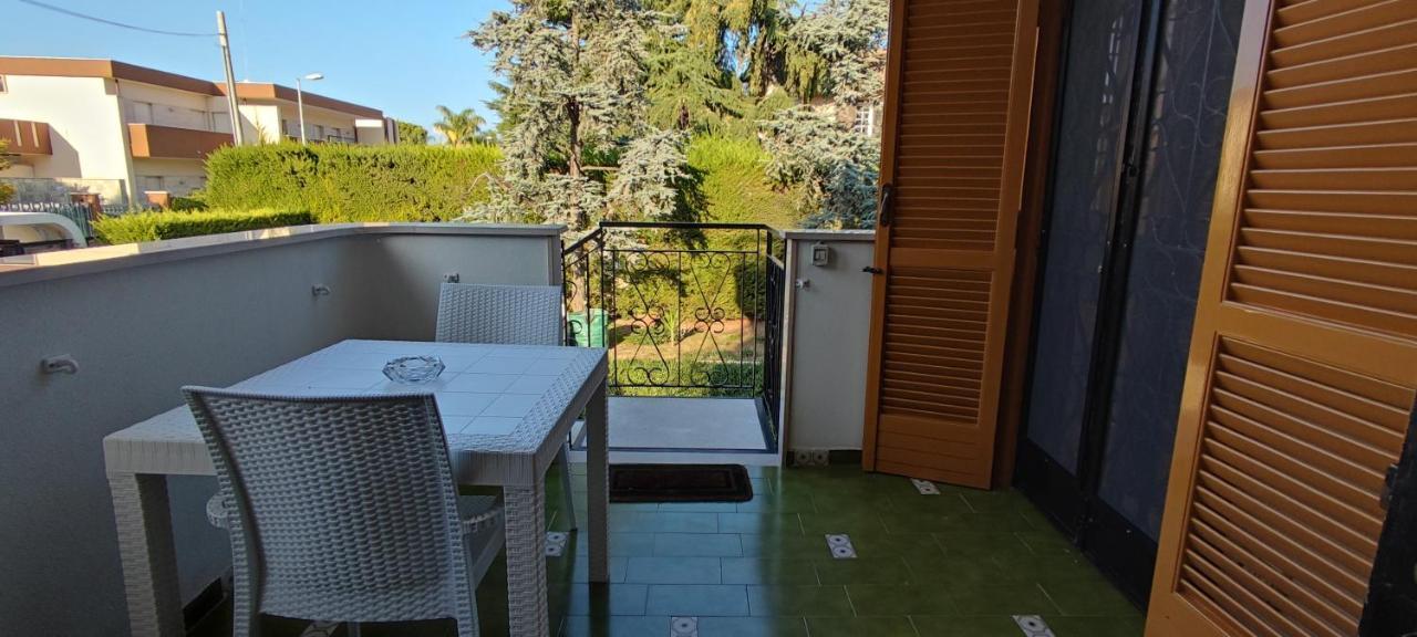 Villa Mary - Oroblu Трані Екстер'єр фото